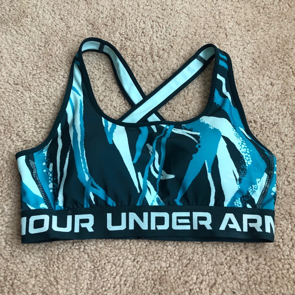 Under Armour Compression Sports Bra Medium NWOT